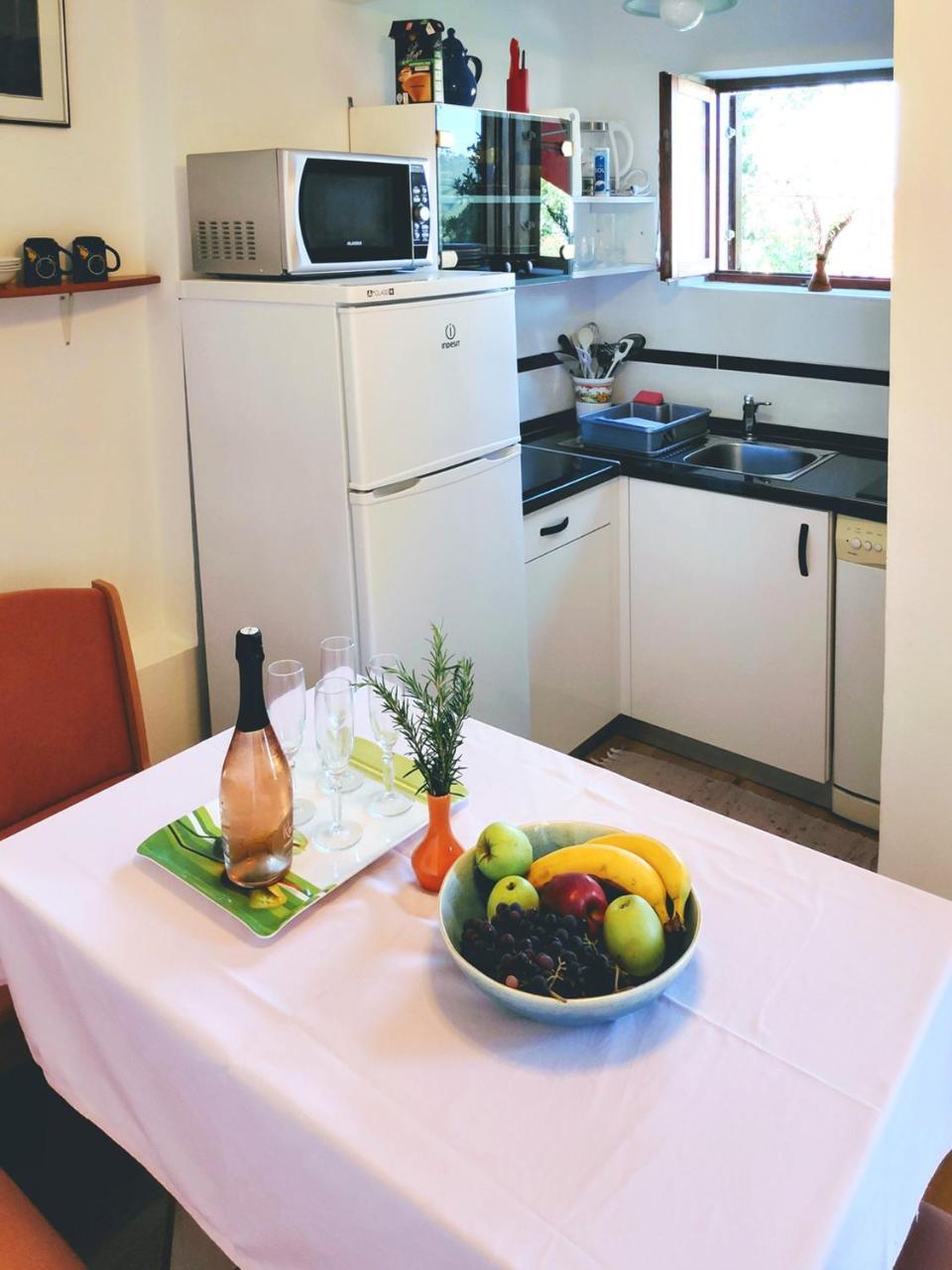 Apartment Carmen Солине Экстерьер фото